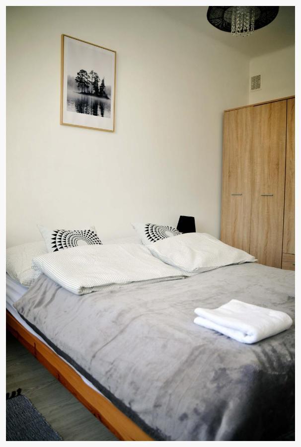 Color 24 Apartament II Stalowa Wola Extérieur photo